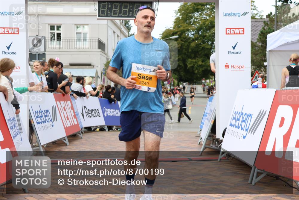 31.08.2025 - 21. Blankeneser Heldenlauf Strokosch-Dieckow http://msf.ph/oto/8700199 31.08.2025 12:52:21 Ziel 5240 meine-sportfotos.de