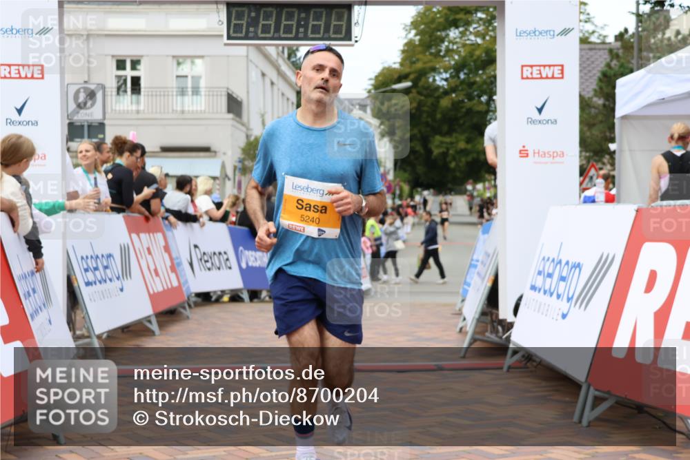 31.08.2025 - 21. Blankeneser Heldenlauf Strokosch-Dieckow http://msf.ph/oto/8700204 31.08.2025 12:52:21 Ziel 5240 meine-sportfotos.de