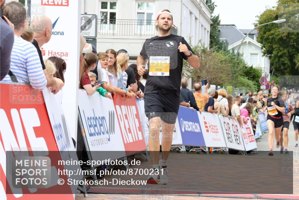 31.08.2025 - 21. Blankeneser Heldenlauf Strokosch-Dieckow http://msf.ph/oto/8700231 31.08.2025 12:39:53 Ziel 5838, 5538 meine-sportfotos.de
