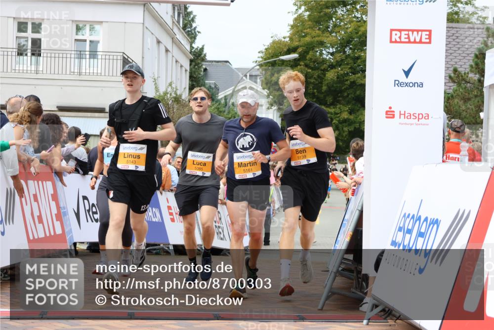 31.08.2025 - 21. Blankeneser Heldenlauf Strokosch-Dieckow http://msf.ph/oto/8700303 31.08.2025 12:39:21 Ziel 5385, 5143, 5139, 5161, 4194 meine-sportfotos.de