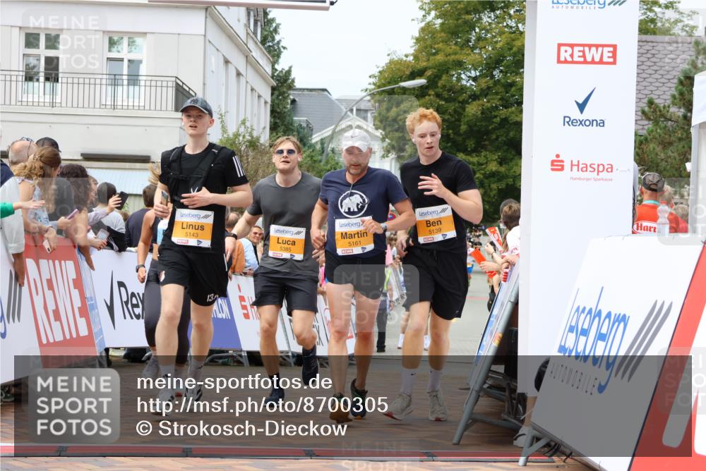 31.08.2025 - 21. Blankeneser Heldenlauf Strokosch-Dieckow http://msf.ph/oto/8700305 31.08.2025 12:39:21 Ziel 5385, 5143, 5139, 5161, 4194 meine-sportfotos.de