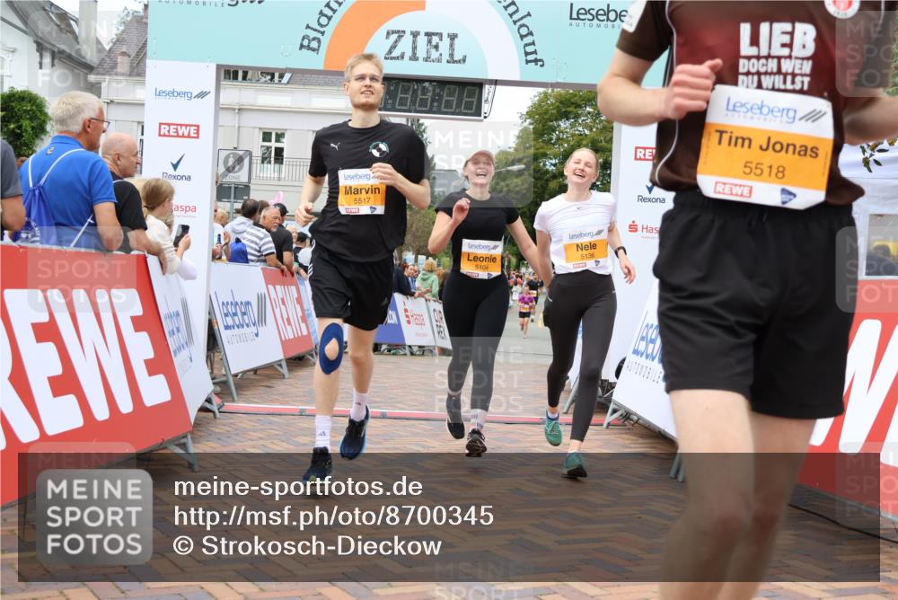 31.08.2025 - 21. Blankeneser Heldenlauf Strokosch-Dieckow http://msf.ph/oto/8700345 31.08.2025 12:51:42 Ziel 5104, 5136, 5007, 5034, 5518, 5517 meine-sportfotos.de