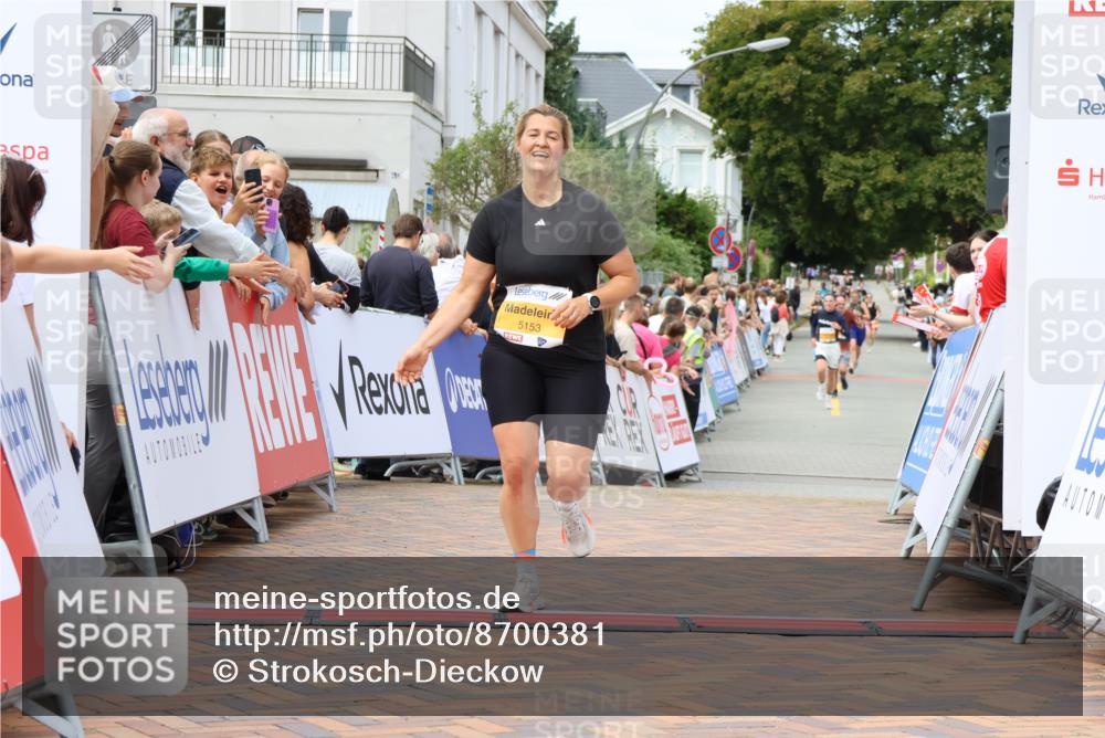 31.08.2025 - 21. Blankeneser Heldenlauf Strokosch-Dieckow http://msf.ph/oto/8700381 31.08.2025 12:38:39 Ziel 5153 meine-sportfotos.de