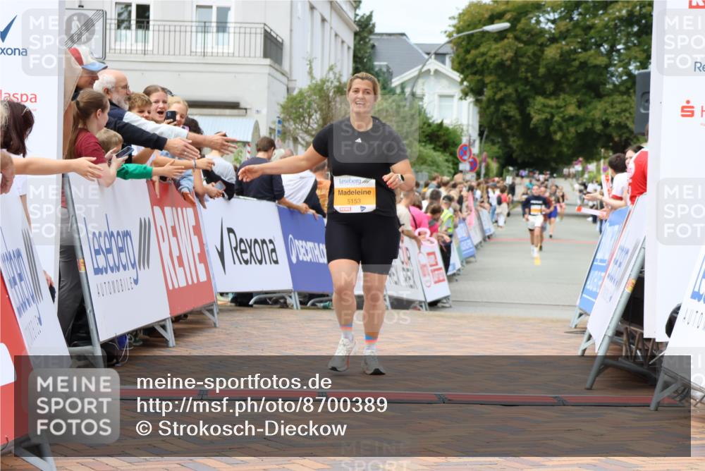 31.08.2025 - 21. Blankeneser Heldenlauf Strokosch-Dieckow http://msf.ph/oto/8700389 31.08.2025 12:38:39 Ziel 5153 meine-sportfotos.de