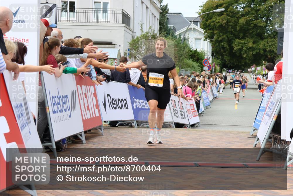 31.08.2025 - 21. Blankeneser Heldenlauf Strokosch-Dieckow http://msf.ph/oto/8700404 31.08.2025 12:38:38 Ziel 5153 meine-sportfotos.de