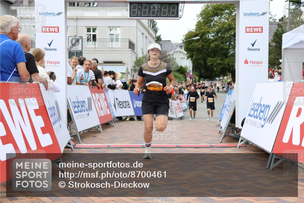 31.08.2025 - 21. Blankeneser Heldenlauf Strokosch-Dieckow http://msf.ph/oto/8700461 31.08.2025 12:51:18 Ziel 5285, 5830 meine-sportfotos.de
