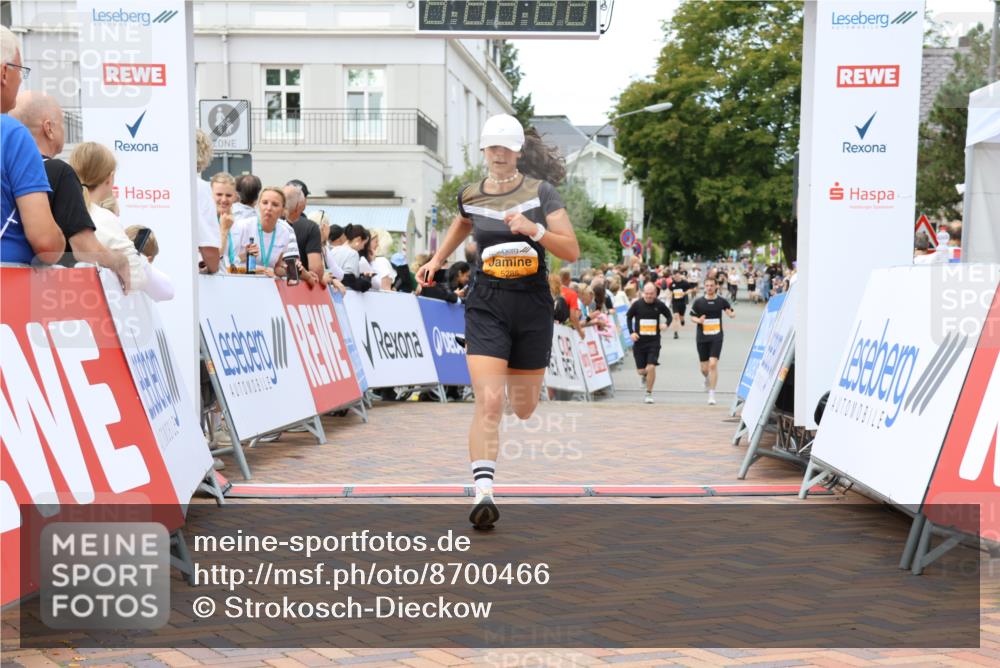 31.08.2025 - 21. Blankeneser Heldenlauf Strokosch-Dieckow http://msf.ph/oto/8700466 31.08.2025 12:51:18 Ziel 5285, 5830 meine-sportfotos.de