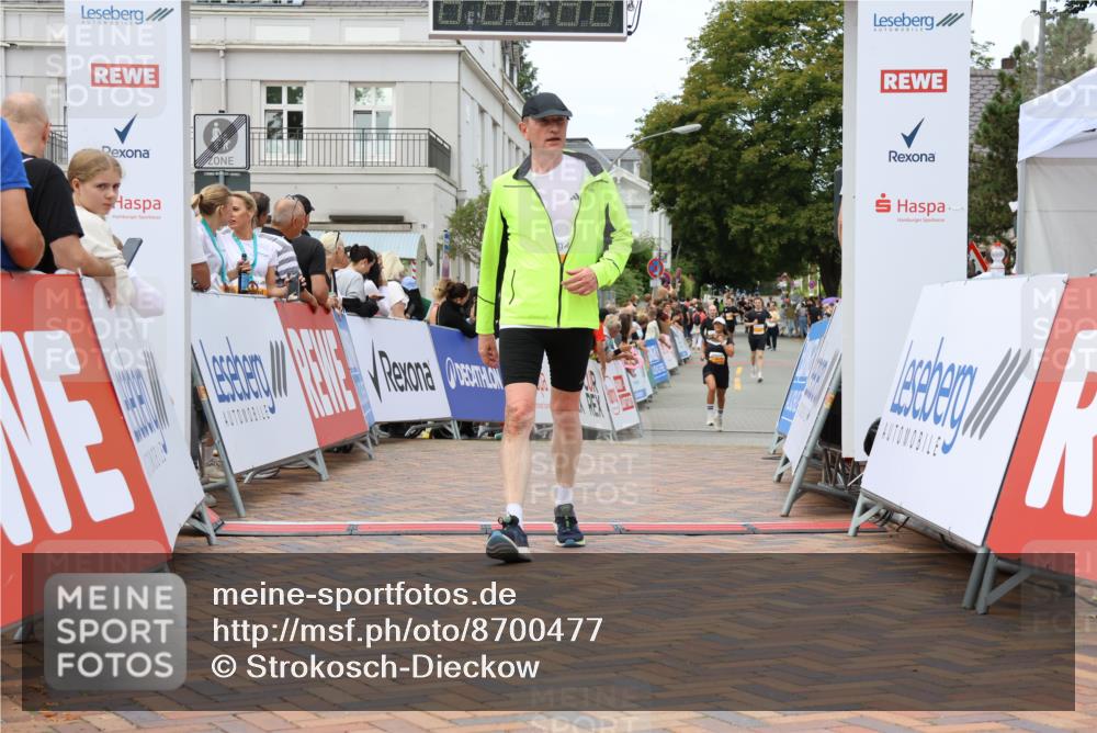 31.08.2025 - 21. Blankeneser Heldenlauf Strokosch-Dieckow http://msf.ph/oto/8700477 31.08.2025 12:51:12 Ziel 5830 meine-sportfotos.de
