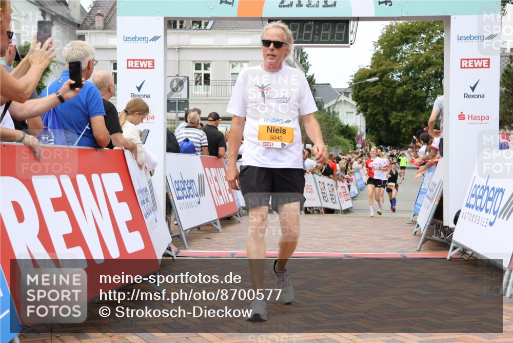 31.08.2025 - 21. Blankeneser Heldenlauf Strokosch-Dieckow http://msf.ph/oto/8700577 31.08.2025 12:50:51 Ziel 5040, 5344, 5425, 5629 meine-sportfotos.de