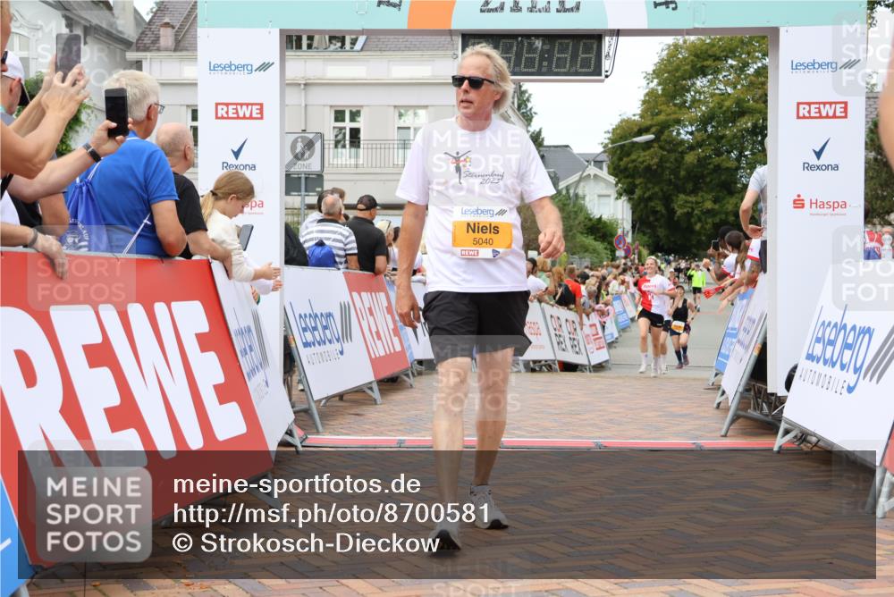 31.08.2025 - 21. Blankeneser Heldenlauf Strokosch-Dieckow http://msf.ph/oto/8700581 31.08.2025 12:50:51 Ziel 5040, 5344, 5425, 5629 meine-sportfotos.de