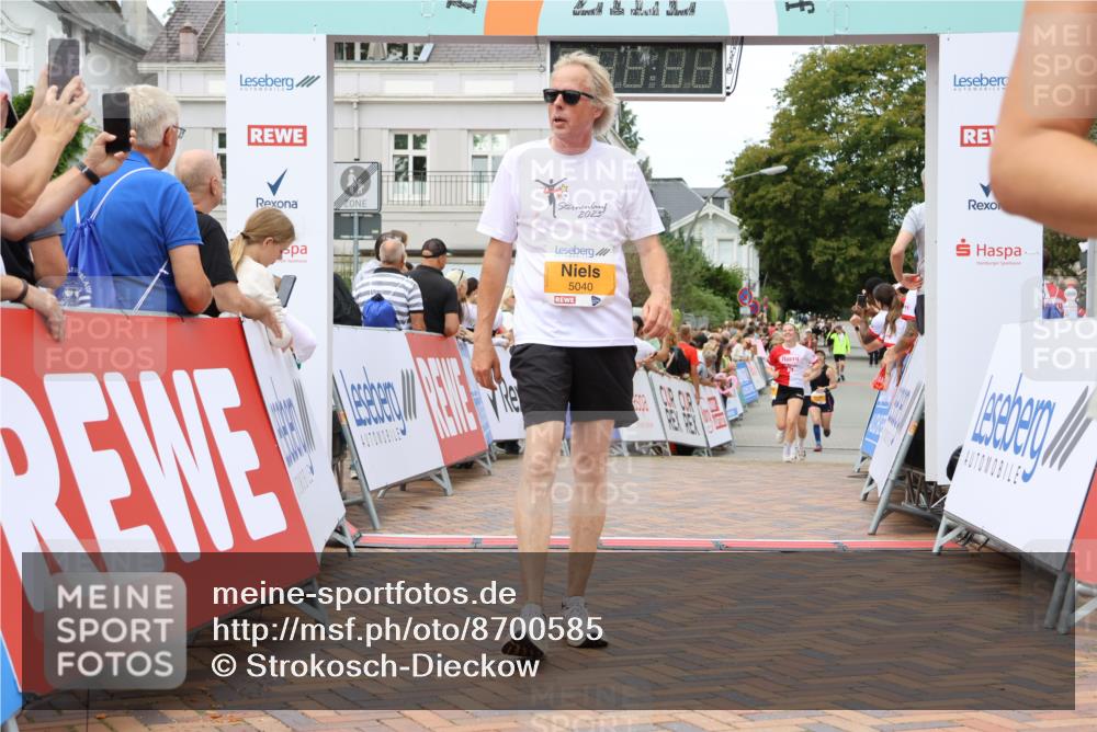 31.08.2025 - 21. Blankeneser Heldenlauf Strokosch-Dieckow http://msf.ph/oto/8700585 31.08.2025 12:50:51 Ziel 5040, 5344, 5425, 5629 meine-sportfotos.de