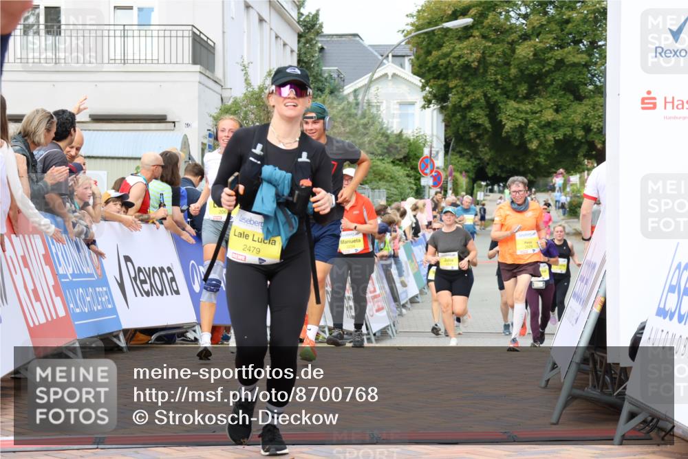 31.08.2025 - 21. Blankeneser Heldenlauf Strokosch-Dieckow http://msf.ph/oto/8700768 31.08.2025 10:32:48 Ziel 2681, 2680, 2404, 2405, 2323, 2065, 2621, 2628, 2479, 2234 meine-sportfotos.de