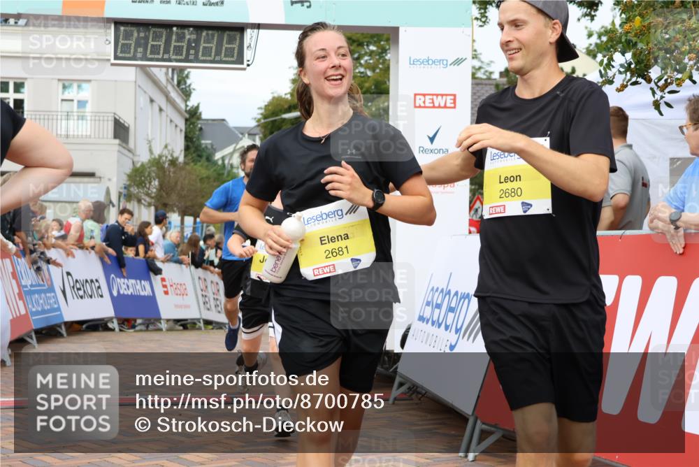 31.08.2025 - 21. Blankeneser Heldenlauf Strokosch-Dieckow http://msf.ph/oto/8700785 31.08.2025 10:32:43 Ziel 2681, 2680, 2256, 2257, 2404, 2405, 2323, 2582, 2580, 2201 meine-sportfotos.de
