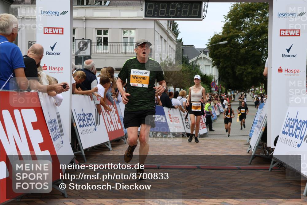 31.08.2025 - 21. Blankeneser Heldenlauf Strokosch-Dieckow http://msf.ph/oto/8700833 31.08.2025 12:49:46 Ziel 5027, 5070 meine-sportfotos.de