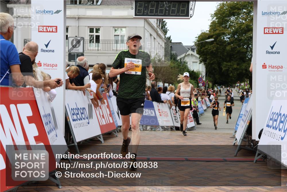31.08.2025 - 21. Blankeneser Heldenlauf Strokosch-Dieckow http://msf.ph/oto/8700838 31.08.2025 12:49:46 Ziel 5027, 5070 meine-sportfotos.de