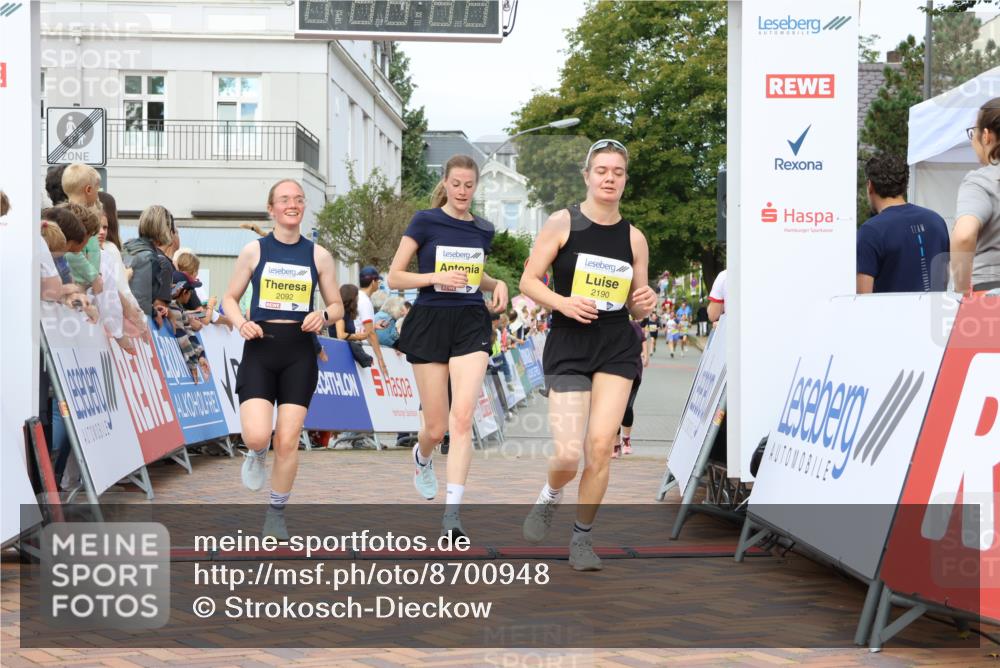 31.08.2025 - 21. Blankeneser Heldenlauf Strokosch-Dieckow http://msf.ph/oto/8700948 31.08.2025 10:31:36 Ziel 2664, 2740, 2406, 2190, 2092, 2079, 2653, 2155, 2443 meine-sportfotos.de