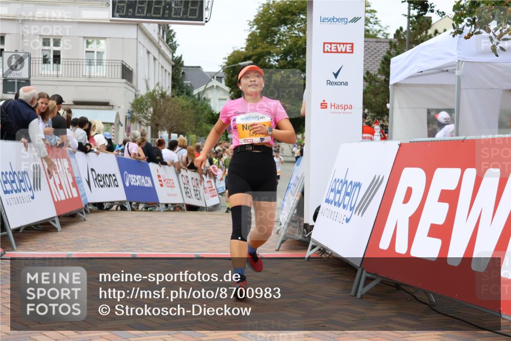 31.08.2025 - 21. Blankeneser Heldenlauf Strokosch-Dieckow http://msf.ph/oto/8700983 31.08.2025 12:49:03 Ziel 5271, 5046 meine-sportfotos.de