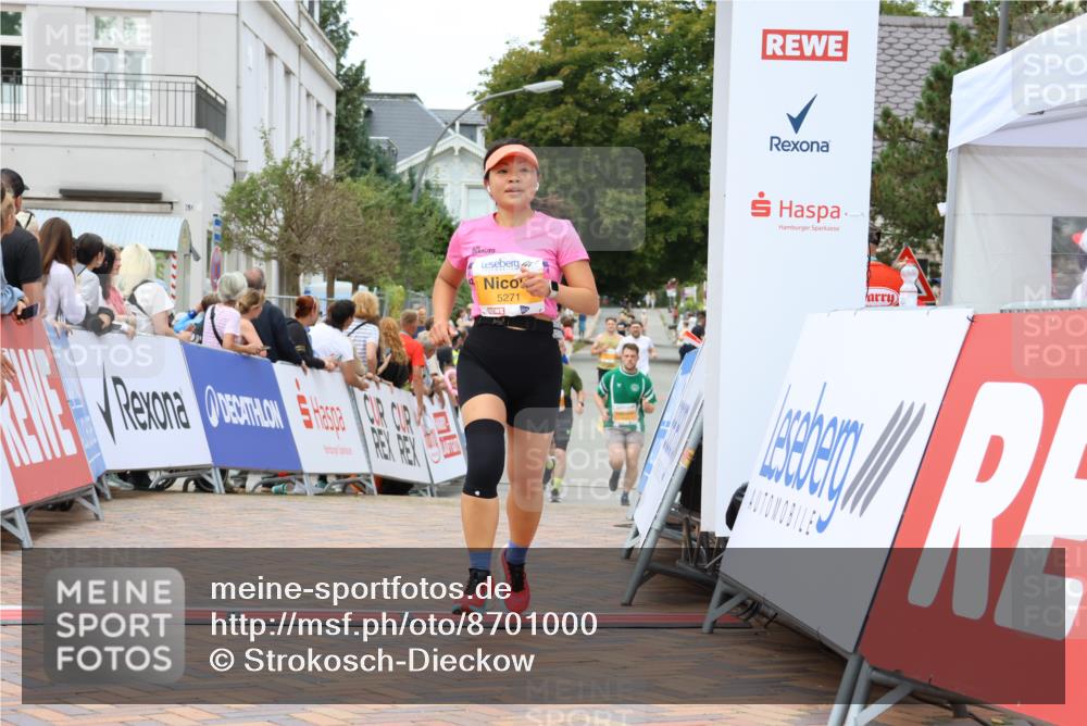 31.08.2025 - 21. Blankeneser Heldenlauf Strokosch-Dieckow http://msf.ph/oto/8701000 31.08.2025 12:49:02 Ziel 5271, 5046 meine-sportfotos.de