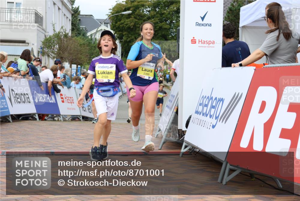 31.08.2025 - 21. Blankeneser Heldenlauf Strokosch-Dieckow http://msf.ph/oto/8701001 31.08.2025 10:31:17 Ziel 2437, 2324, 2551, 2121, 2307, 2649, 2647, 2399, 2103 meine-sportfotos.de