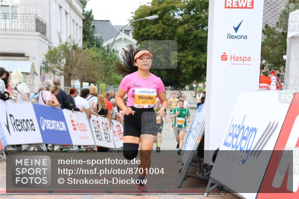 31.08.2025 - 21. Blankeneser Heldenlauf Strokosch-Dieckow http://msf.ph/oto/8701004 31.08.2025 12:49:02 Ziel 5271, 5046 meine-sportfotos.de