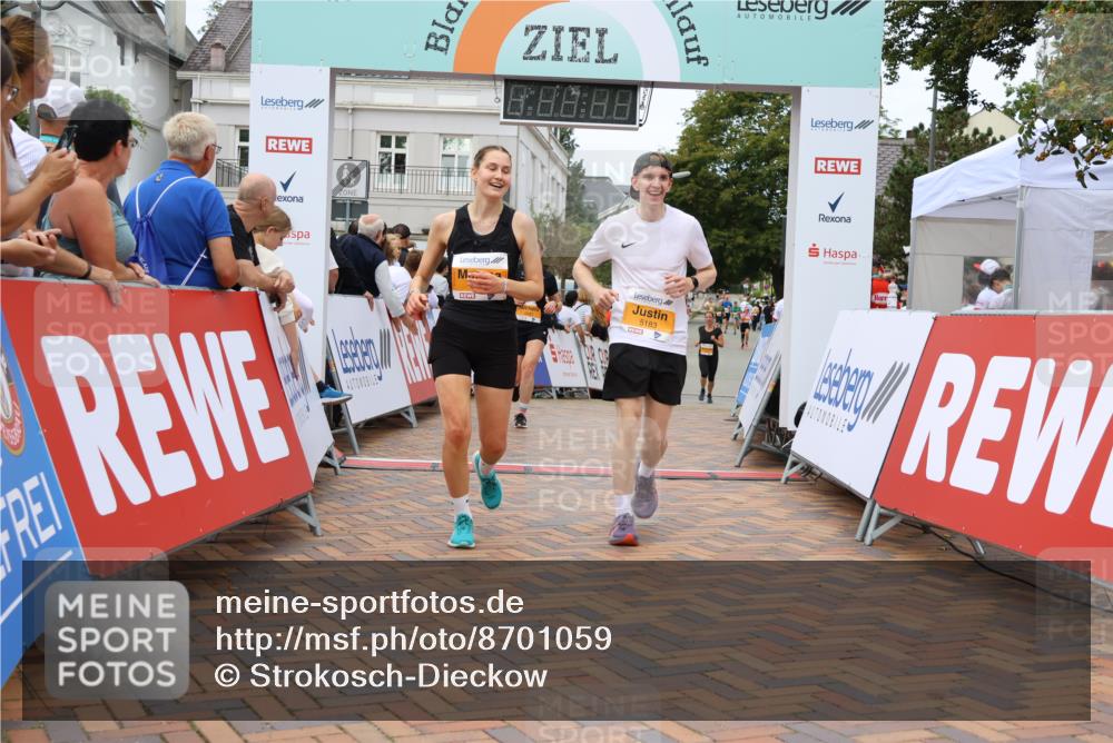 31.08.2025 - 21. Blankeneser Heldenlauf Strokosch-Dieckow http://msf.ph/oto/8701059 31.08.2025 12:48:49 Ziel 5074, 5182, 5183, 5097, 5789, 5552 meine-sportfotos.de