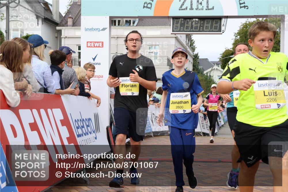 31.08.2025 - 21. Blankeneser Heldenlauf Strokosch-Dieckow http://msf.ph/oto/8701067 31.08.2025 10:30:56 Ziel 2594, 2376, 2209, 2136, 2168, 2600, 2206, 2309, 2310 meine-sportfotos.de