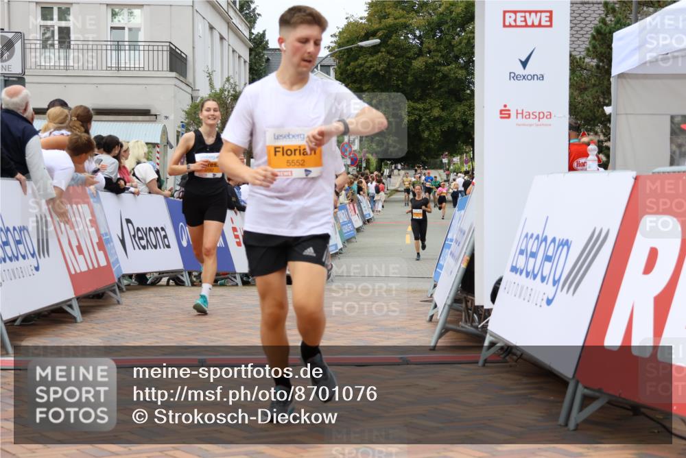 31.08.2025 - 21. Blankeneser Heldenlauf Strokosch-Dieckow http://msf.ph/oto/8701076 31.08.2025 12:48:46 Ziel 5074, 5182, 5183, 5097, 5789, 5417, 5552 meine-sportfotos.de