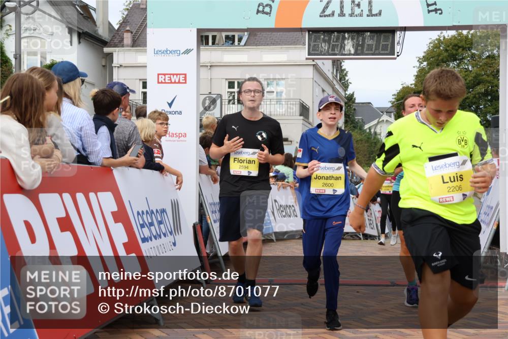 31.08.2025 - 21. Blankeneser Heldenlauf Strokosch-Dieckow http://msf.ph/oto/8701077 31.08.2025 10:30:56 Ziel 2594, 2376, 2209, 2136, 2168, 2600, 2206, 2309, 2310 meine-sportfotos.de