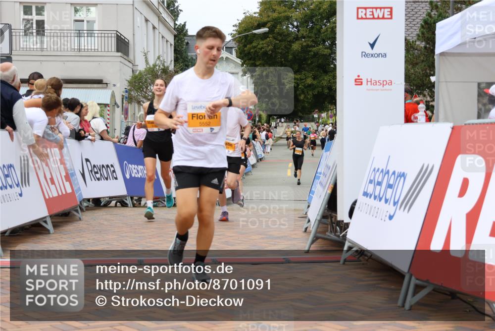 31.08.2025 - 21. Blankeneser Heldenlauf Strokosch-Dieckow http://msf.ph/oto/8701091 31.08.2025 12:48:46 Ziel 5074, 5182, 5183, 5097, 5789, 5417, 5552 meine-sportfotos.de