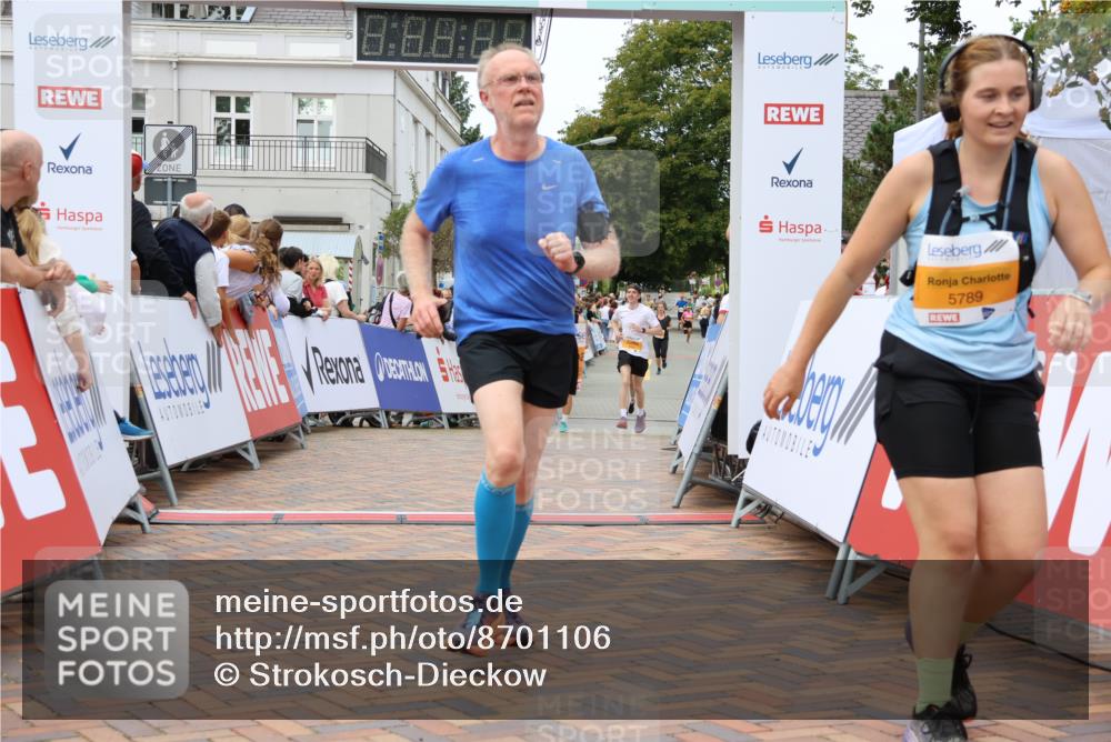 31.08.2025 - 21. Blankeneser Heldenlauf Strokosch-Dieckow http://msf.ph/oto/8701106 31.08.2025 12:48:44 Ziel 5074, 5182, 5183, 5789, 5417, 5552 meine-sportfotos.de