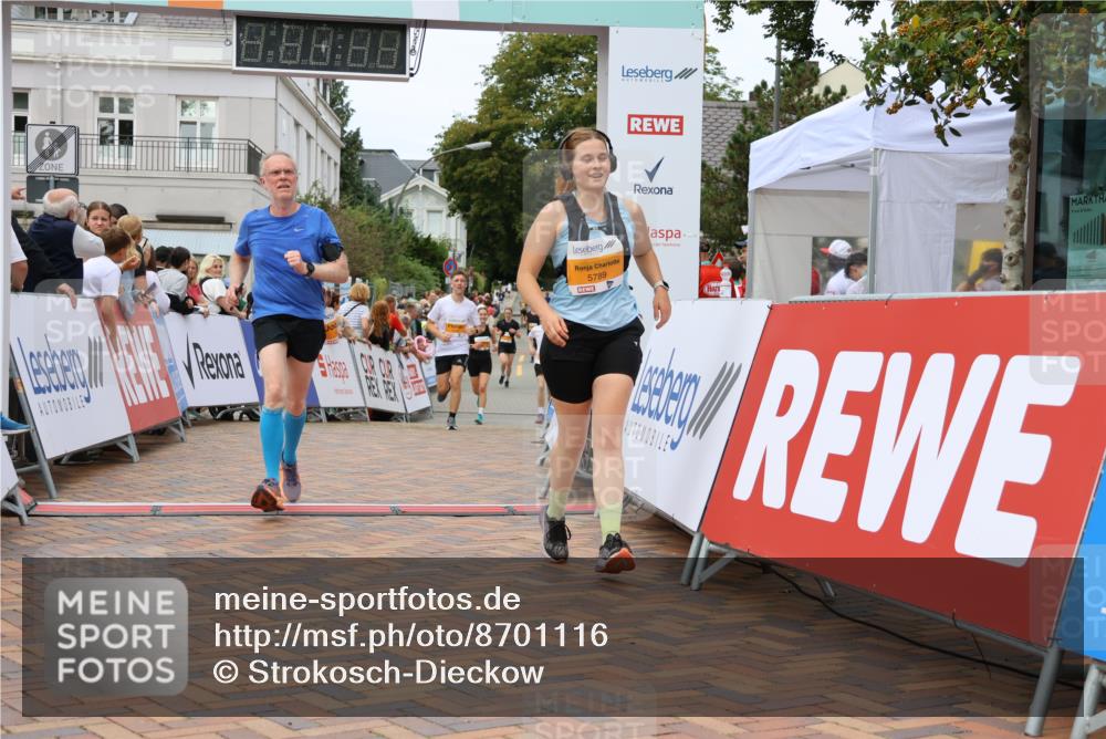 31.08.2025 - 21. Blankeneser Heldenlauf Strokosch-Dieckow http://msf.ph/oto/8701116 31.08.2025 12:48:42 Ziel 5074, 5789, 5417, 5552, 4318 meine-sportfotos.de