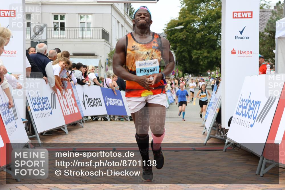 31.08.2025 - 21. Blankeneser Heldenlauf Strokosch-Dieckow http://msf.ph/oto/8701138 31.08.2025 12:48:35 Ziel 5417, 4318 meine-sportfotos.de