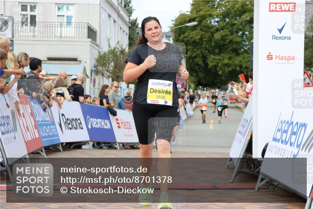 31.08.2025 - 21. Blankeneser Heldenlauf Strokosch-Dieckow http://msf.ph/oto/8701378 31.08.2025 10:33:48 Ziel 2635, 2634, 2530, 2534 meine-sportfotos.de