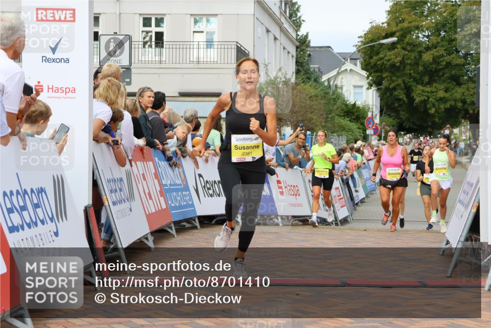 31.08.2025 - 21. Blankeneser Heldenlauf Strokosch-Dieckow http://msf.ph/oto/8701410 31.08.2025 10:28:59 Ziel 2060, 2718, 2719, 2246, 2035, 2457, 2212, 2143, 2387, 2230, 2381 meine-sportfotos.de
