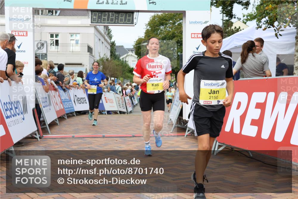 31.08.2025 - 21. Blankeneser Heldenlauf Strokosch-Dieckow http://msf.ph/oto/8701740 31.08.2025 10:27:12 Ziel 1101, 2111, 2150, 2236, 2205, 2521, 2517, 2413 meine-sportfotos.de