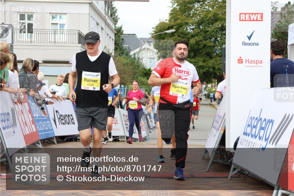 31.08.2025 - 21. Blankeneser Heldenlauf Strokosch-Dieckow http://msf.ph/oto/8701747 31.08.2025 10:31:57 Ziel 2222, 2567, 2077, 2407, 2462, 2734, 2735, 2105, 2278, 2228, 2501 meine-sportfotos.de
