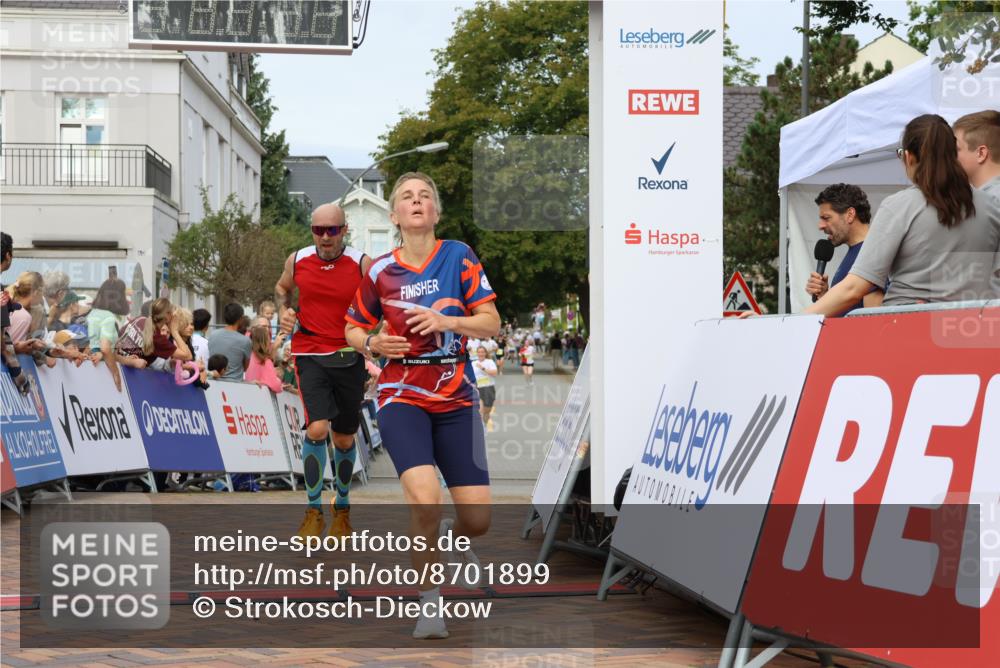 31.08.2025 - 21. Blankeneser Heldenlauf Strokosch-Dieckow http://msf.ph/oto/8701899 31.08.2025 10:26:13 Ziel 2736, 2777, 2046, 2671, 2564, 2447 meine-sportfotos.de