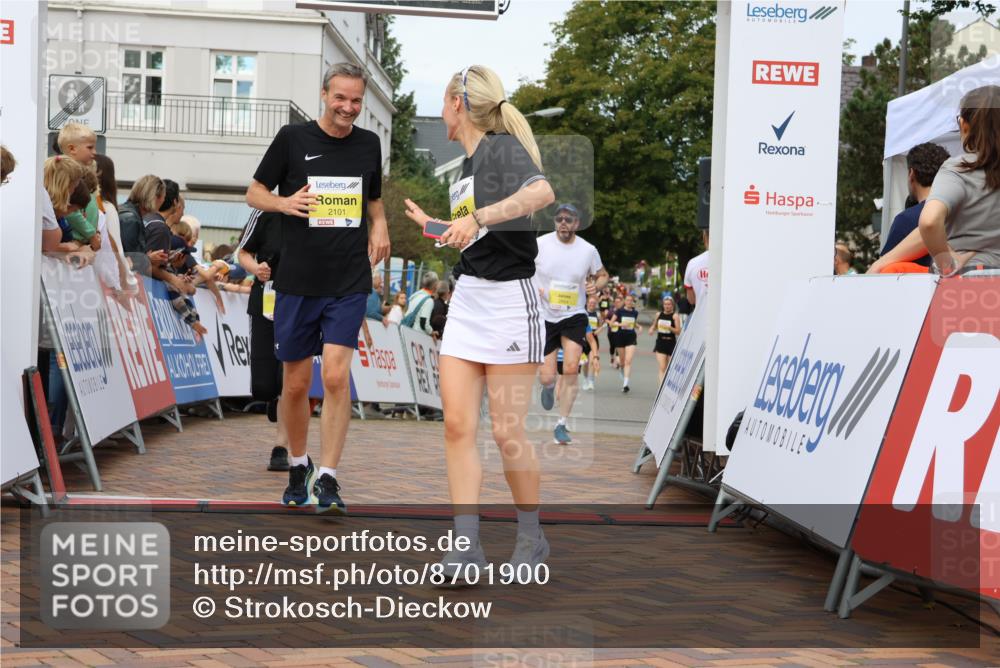 31.08.2025 - 21. Blankeneser Heldenlauf Strokosch-Dieckow http://msf.ph/oto/8701900 31.08.2025 10:31:27 Ziel 2664, 2740, 2406, 2551, 2776, 2097, 2649, 2101, 2647, 2653, 2274 meine-sportfotos.de