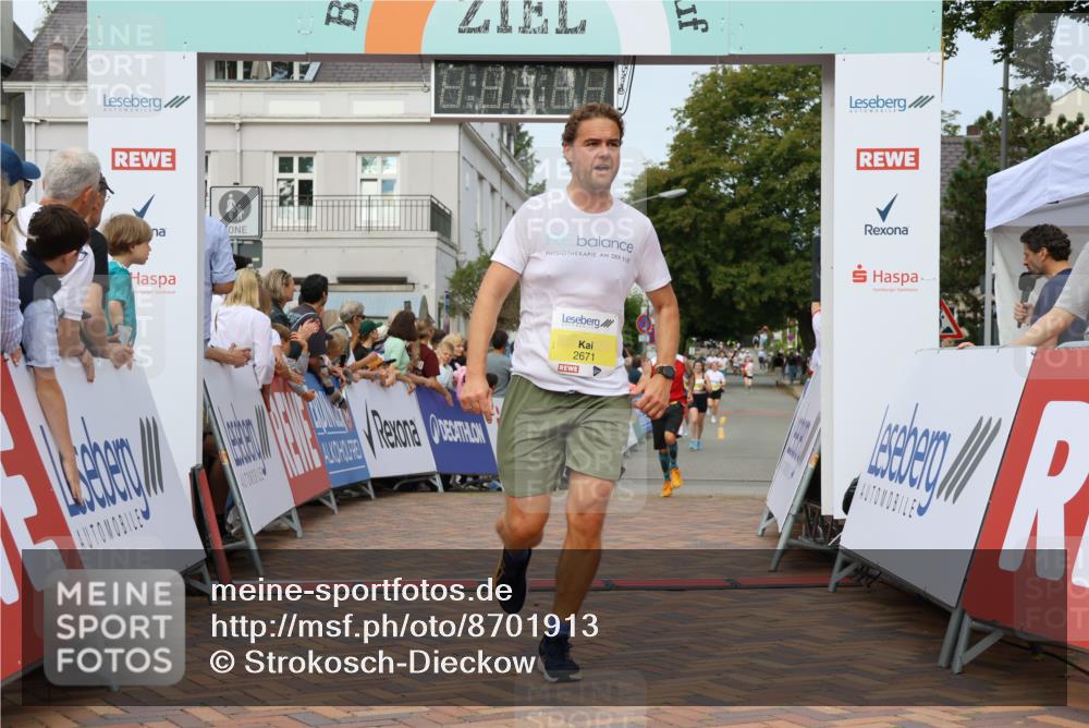 31.08.2025 - 21. Blankeneser Heldenlauf Strokosch-Dieckow http://msf.ph/oto/8701913 31.08.2025 10:26:10 Ziel 2736, 2777, 2046, 2671, 2564, 2447, 2119, 2118 meine-sportfotos.de