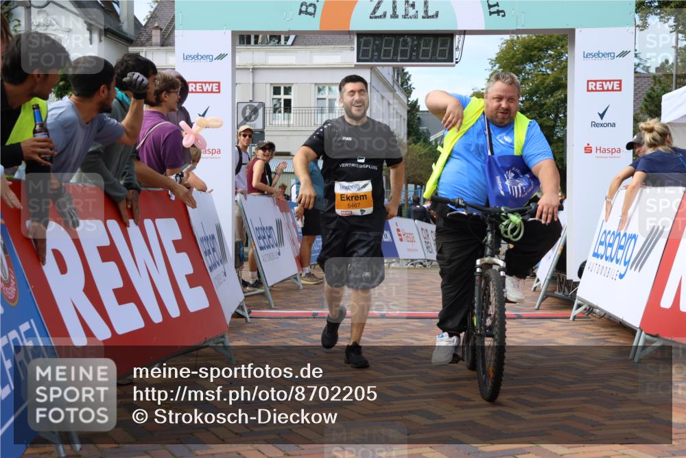 31.08.2025 - 21. Blankeneser Heldenlauf Strokosch-Dieckow http://msf.ph/oto/8702205 31.08.2025 13:41:36 Ziel 5467 meine-sportfotos.de