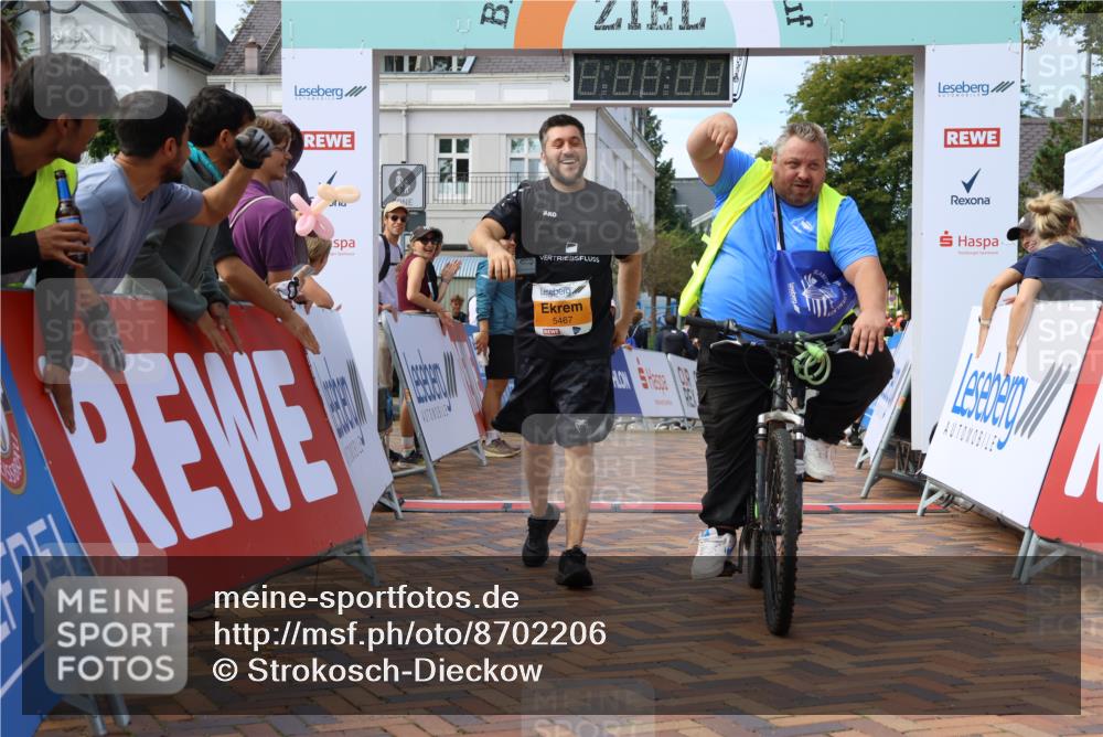 31.08.2025 - 21. Blankeneser Heldenlauf Strokosch-Dieckow http://msf.ph/oto/8702206 31.08.2025 13:41:36 Ziel 5467 meine-sportfotos.de