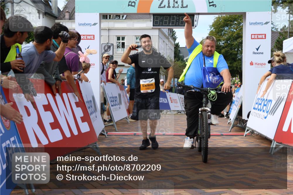 31.08.2025 - 21. Blankeneser Heldenlauf Strokosch-Dieckow http://msf.ph/oto/8702209 31.08.2025 13:41:36 Ziel 5467 meine-sportfotos.de