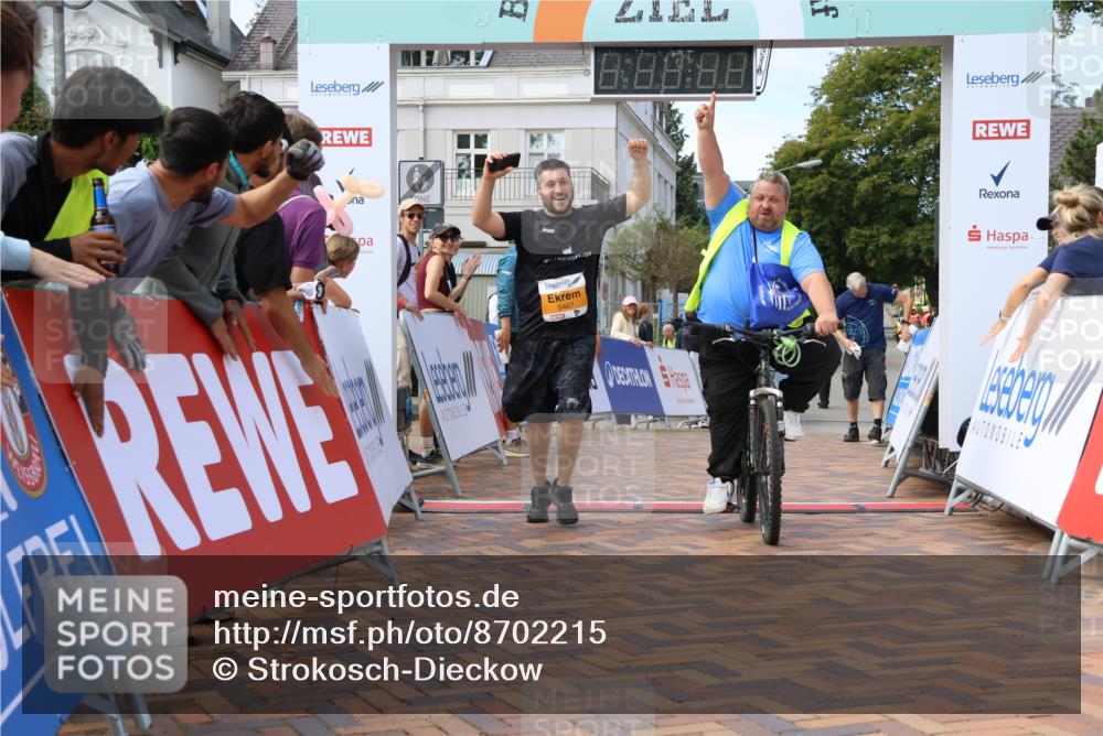 31.08.2025 - 21. Blankeneser Heldenlauf Strokosch-Dieckow http://msf.ph/oto/8702215 31.08.2025 13:41:36 Ziel 5467 meine-sportfotos.de