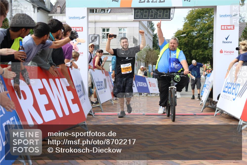 31.08.2025 - 21. Blankeneser Heldenlauf Strokosch-Dieckow http://msf.ph/oto/8702217 31.08.2025 13:41:36 Ziel 5467 meine-sportfotos.de