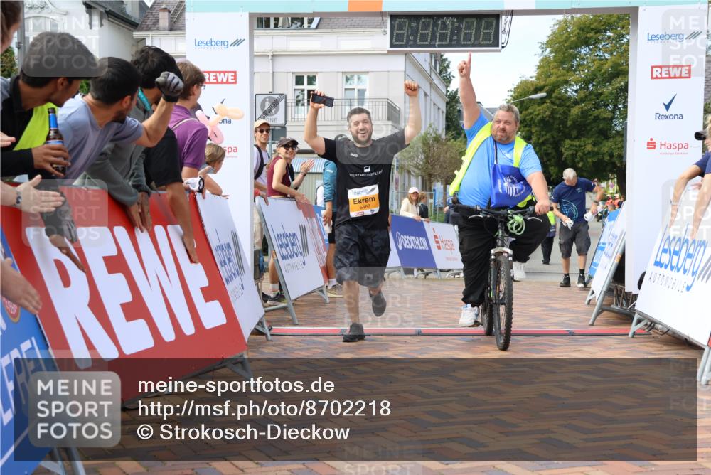 31.08.2025 - 21. Blankeneser Heldenlauf Strokosch-Dieckow http://msf.ph/oto/8702218 31.08.2025 13:41:35 Ziel 5467 meine-sportfotos.de