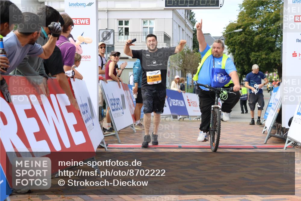 31.08.2025 - 21. Blankeneser Heldenlauf Strokosch-Dieckow http://msf.ph/oto/8702222 31.08.2025 13:41:35 Ziel 5467 meine-sportfotos.de