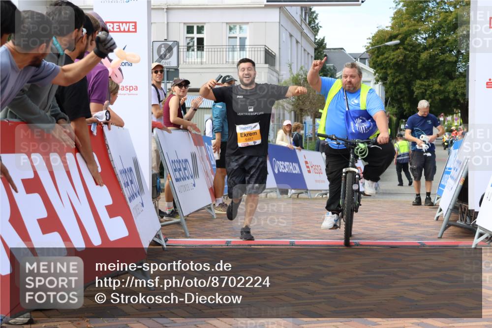 31.08.2025 - 21. Blankeneser Heldenlauf Strokosch-Dieckow http://msf.ph/oto/8702224 31.08.2025 13:41:35 Ziel 5467 meine-sportfotos.de