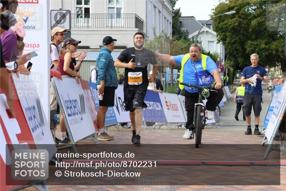 31.08.2025 - 21. Blankeneser Heldenlauf Strokosch-Dieckow http://msf.ph/oto/8702231 31.08.2025 13:41:34 Ziel 5467 meine-sportfotos.de
