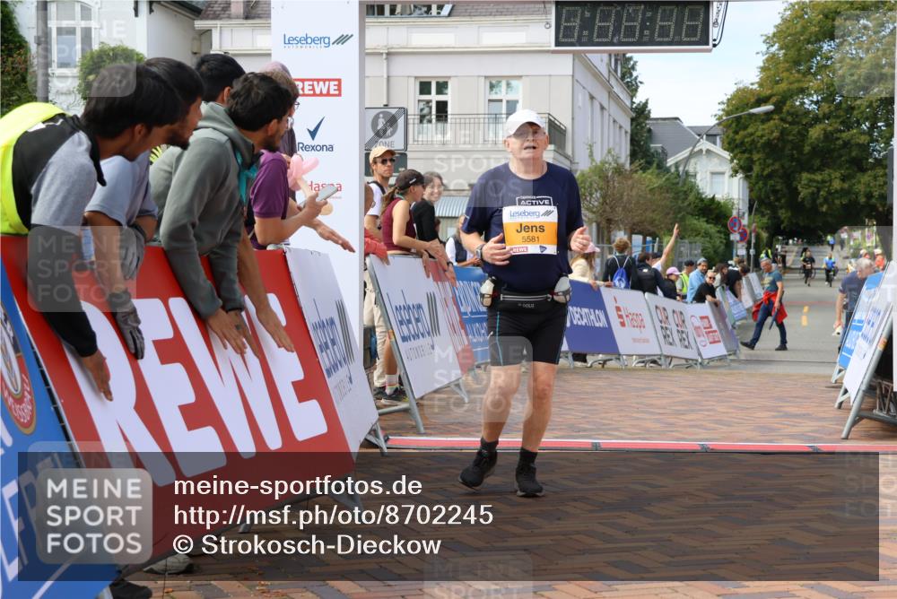 31.08.2025 - 21. Blankeneser Heldenlauf Strokosch-Dieckow http://msf.ph/oto/8702245 31.08.2025 13:41:09 Ziel 5581 meine-sportfotos.de