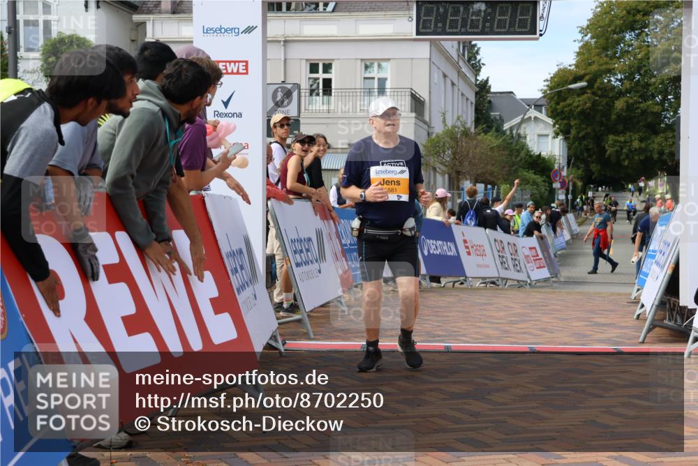 31.08.2025 - 21. Blankeneser Heldenlauf Strokosch-Dieckow http://msf.ph/oto/8702250 31.08.2025 13:41:08 Ziel 5581 meine-sportfotos.de